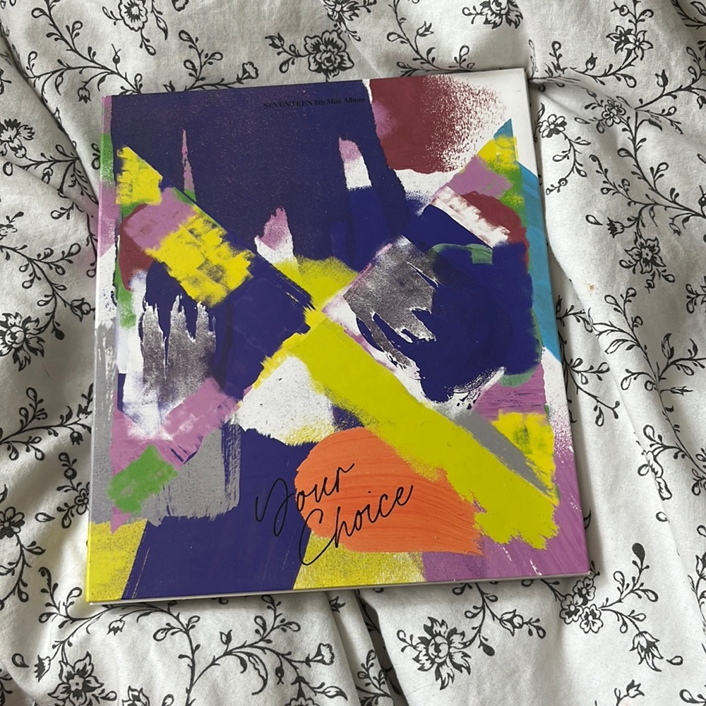 k-pop album